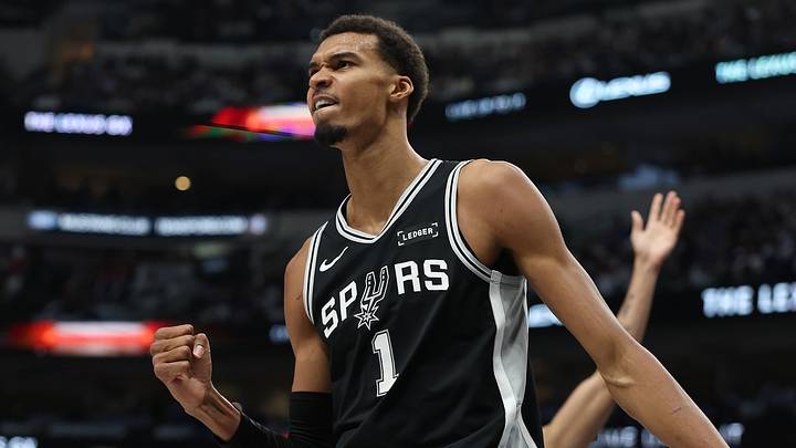 San Antonio Spurs v Dallas Mavericks