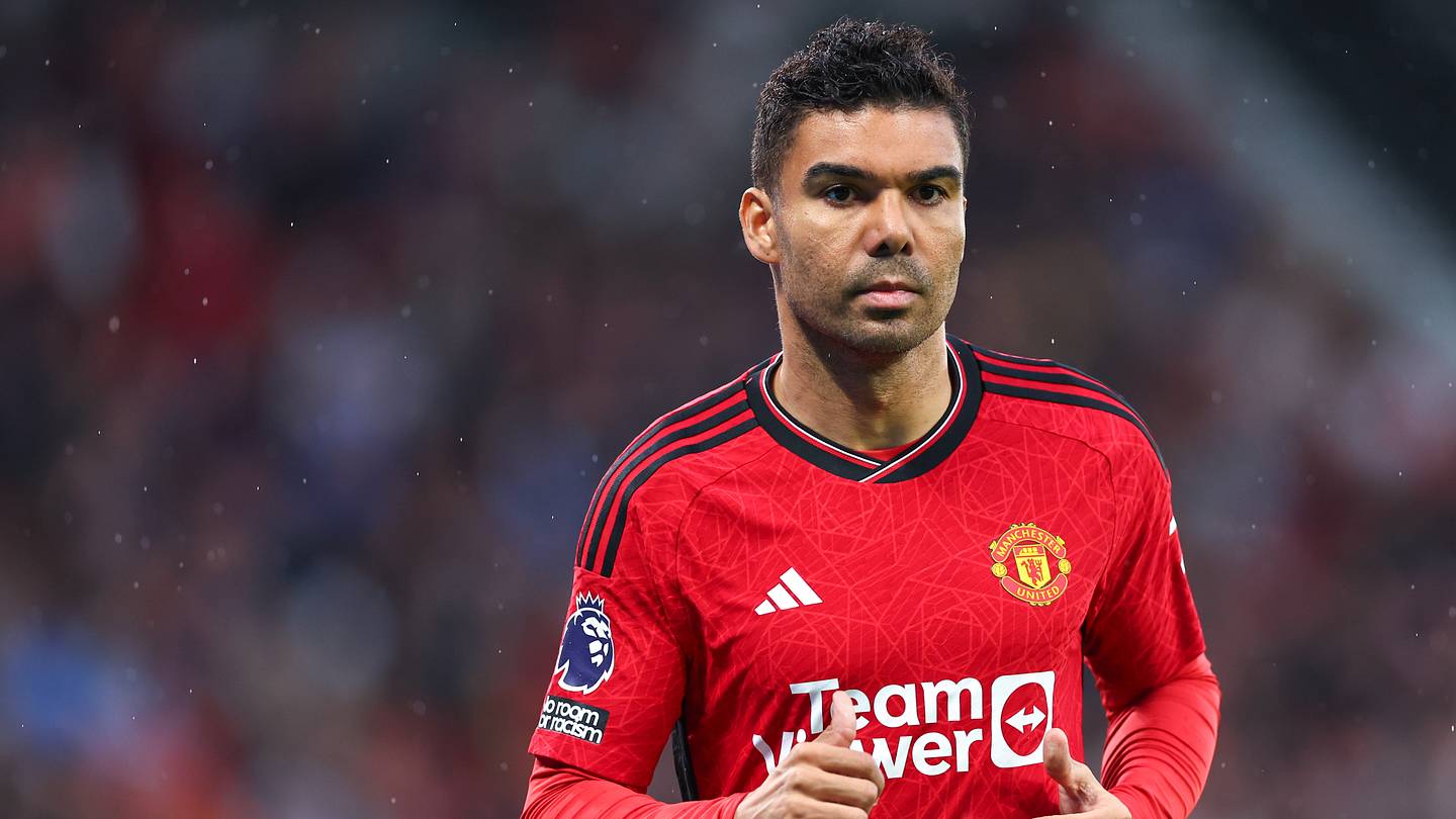 Casemiro speaks out on position change after torrid spell at centre-back - Vimarsana News