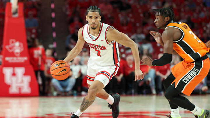 Houston point guard Milos Uzan (with ball)