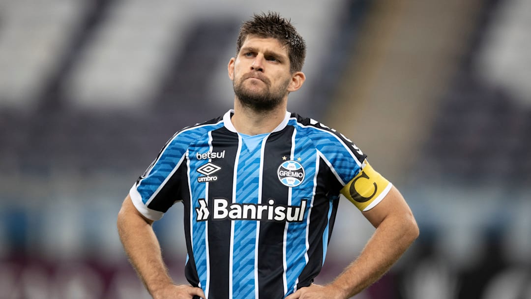 Saiba como andam as negociações entre Grêmio e Kannemann pela renovação contratual