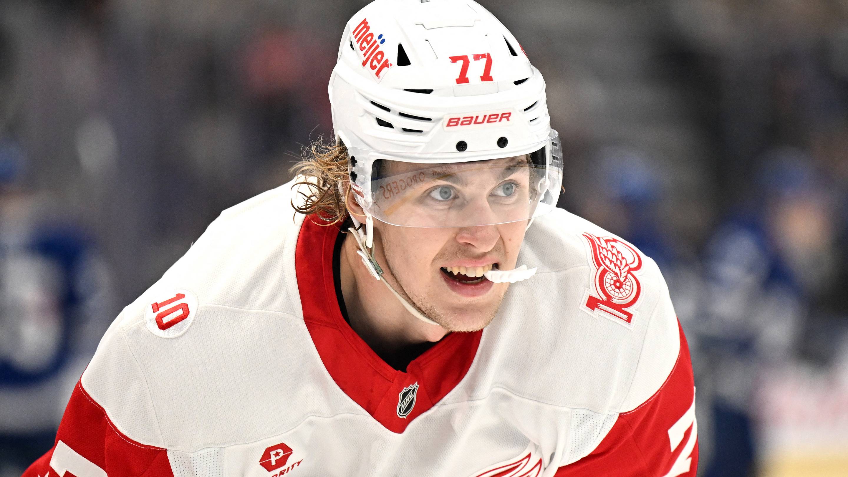 Islanders prime Simon Edvinsson offer sheet candidates
