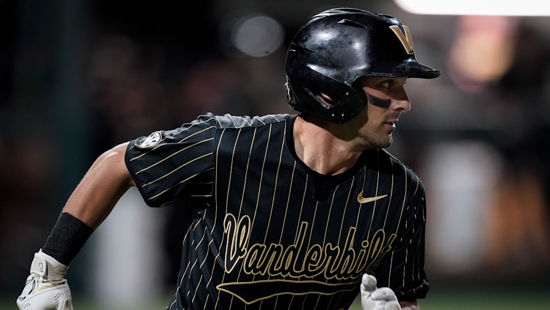 Vanderbilt second baseman Mike Mancini (5) runs the bases on his two-RBI double against Oklahoma during the seventh inning at Hawkins Field in Nashville, Tenn., Thursday, April 9, 2026.