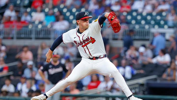 Hurston Waldrep pitches for the Atlanta Braves against the Washington Nationals at Truist Park. 