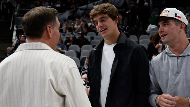 Arch Manning, Peter Holt, Houston Rockets v San Antonio Spurs