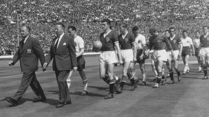 Manchester United to pay tribute to legend Jimmy Murphy