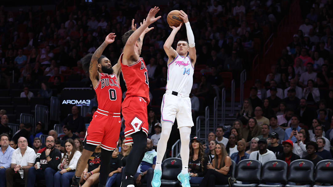 Chicago Bulls v Miami Heat