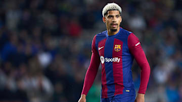 Ronald Araújo é muito bem avaliado dentro do Barcelona