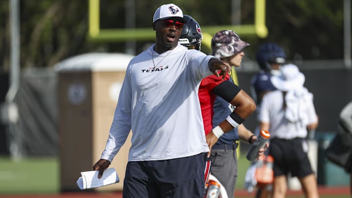 Houston Texans quarterbacks coach Jerrod Johnson