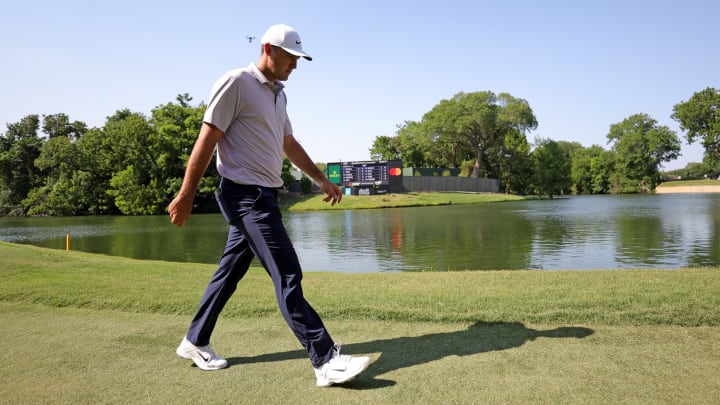 Scottie Scheffler is leading the Charles Schwab Challenge ahead of the final round.