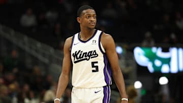 Sacramento Kings v Milwaukee Bucks