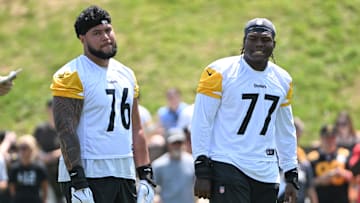 Troy Fautanu, Broderick Jones