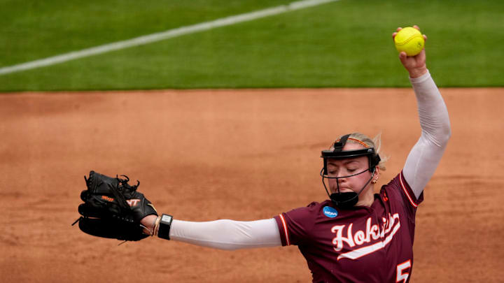 May 17, 2025; Tuscaloosa, AL, USA; Virginia Tech’s Emma Mazzarone makes a pitch against Alabama at Rhoads Stadium. Alabama defeated Virginia Tech 4-3 to advance to the final.
