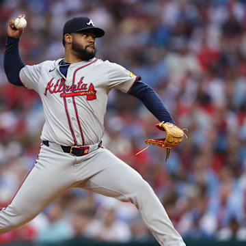 Atlanta Braves pitcher Reynaldo Lopez