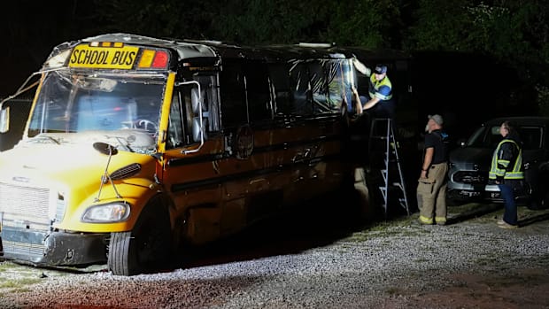 Minco softball team bus crash