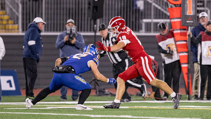 Mater Dei v Serra