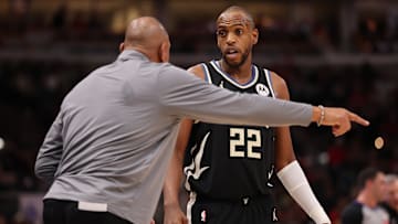 Milwaukee Bucks v Chicago Bulls