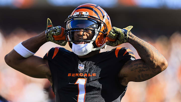 The Bengals could rebuild their roster and compete for a Super Bowl by trading Chase, who has 347 receptions for 4,859 yards and 42 touchdowns in three-plus seasons. The Bengals could rebuild their roster and compete for a Super Bowl by trading Chase, who has 347 receptions for 4,859 yards and 42 touchdowns in three-plus seasons.