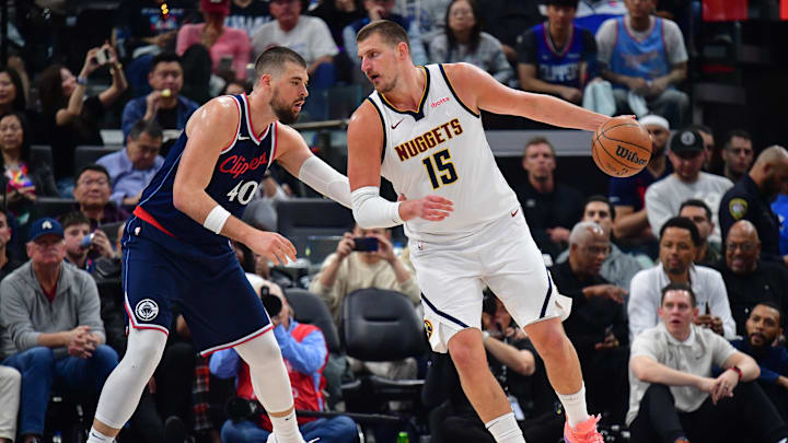 The Clippers are home favorites over the Nuggets in Game 4 on Saturday.