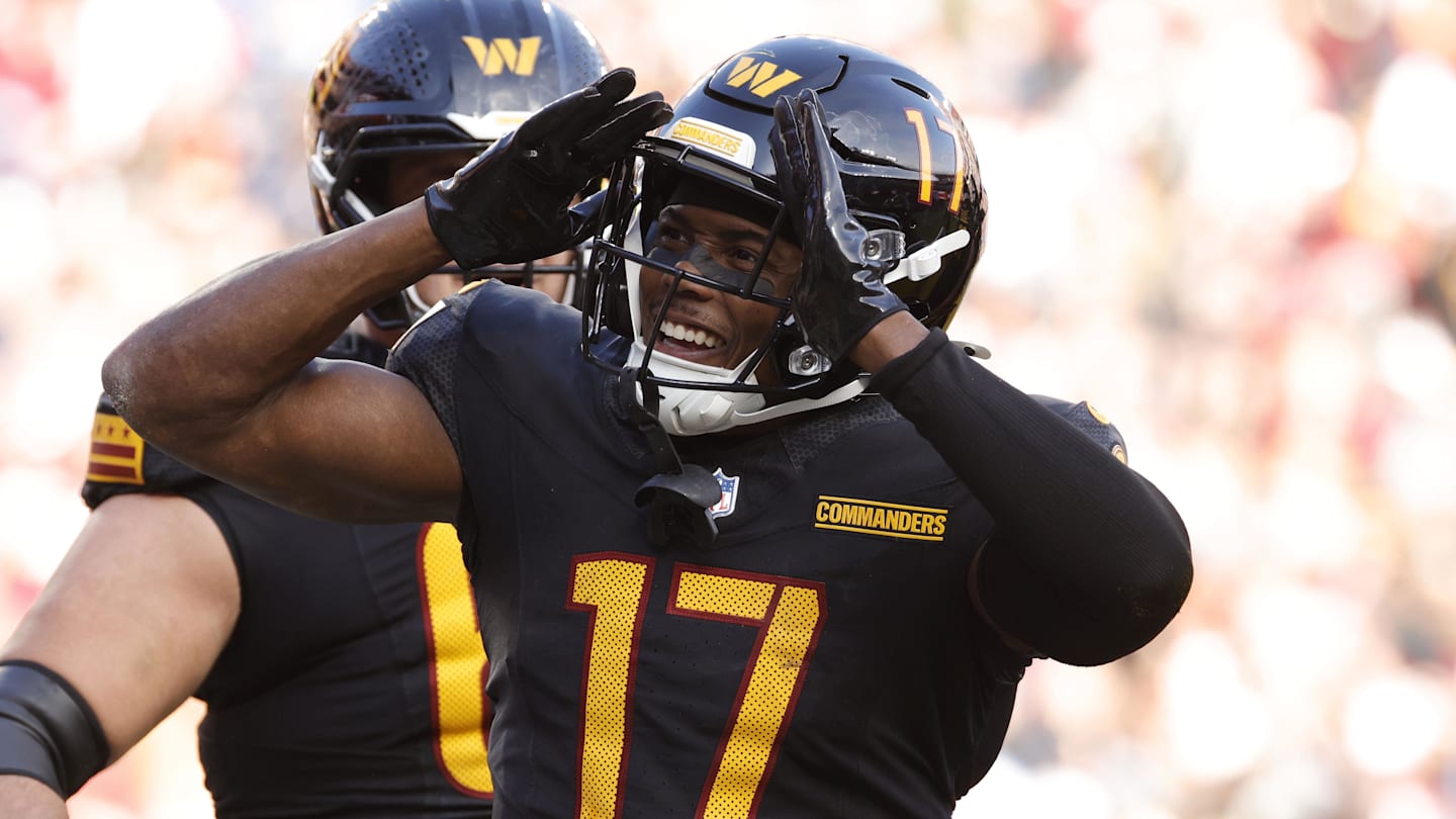 Chargers Explore Trades for Star Wide Receivers, Tight Ends Amid Roster Needs