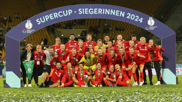 Supercup-Siegerinnen: Die FC Bayern Frauen.