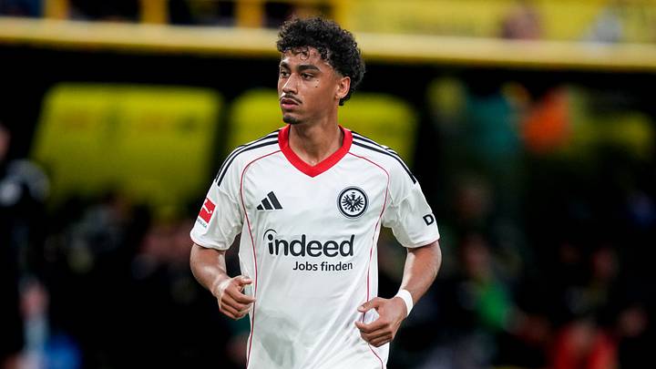 Bayern Munich step up efforts to sign Nathaniel Brown from Eintracht Frankfurt.