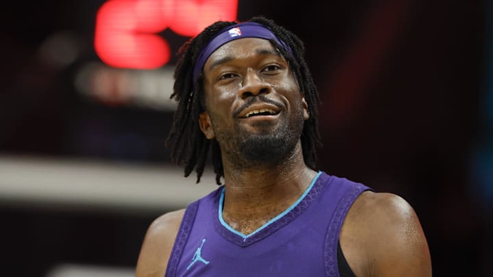 Charlotte Hornets, Mark Williams