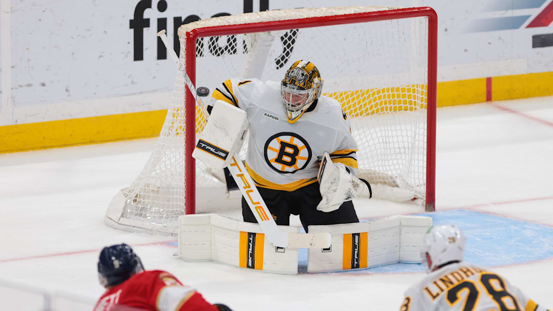 Apr 2, 2026; Sunrise, Florida, USA; Boston Bruins goaltender Jeremy Swayman (1) makes a save against Florida Panthers center Sam Bennett (9) during the third period at Amerant Bank Arena. Mandatory Credit: Sam Navarro-Imagn Images Apr 2, 2026; Sunrise, Florida, USA; Boston Bruins goaltender Jeremy Swayman (1) makes a save against Florida Panthers center Sam Bennett (9) during the third period at Amerant Bank Arena. Mandatory Credit: Sam Navarro-Imagn Images