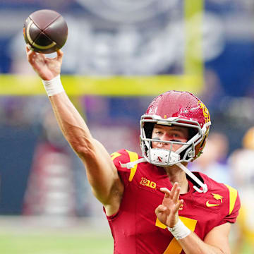 Sep 1, 2024; Paradise, Nevada, USA; Southern California Trojans quarterback Miller Moss (7) warms up before a game against the LSU Tigers at Allegiant Stadium. Mandatory Credit: Stephen R. Sylvanie-Imagn Images