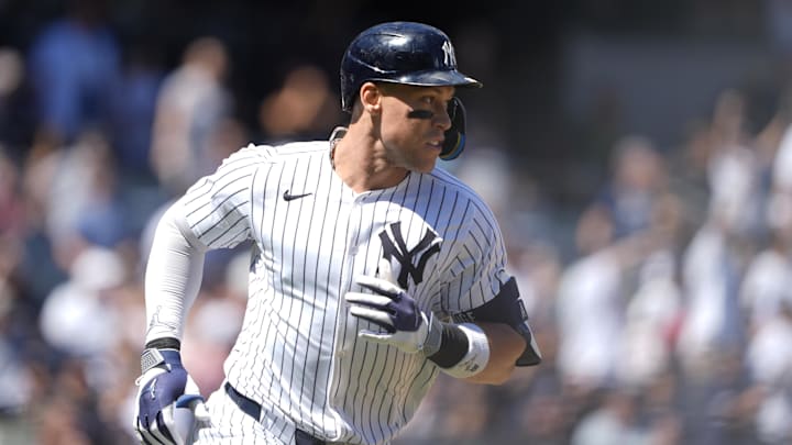 The Yankees are road favorites against the White Sox on Thursday night.