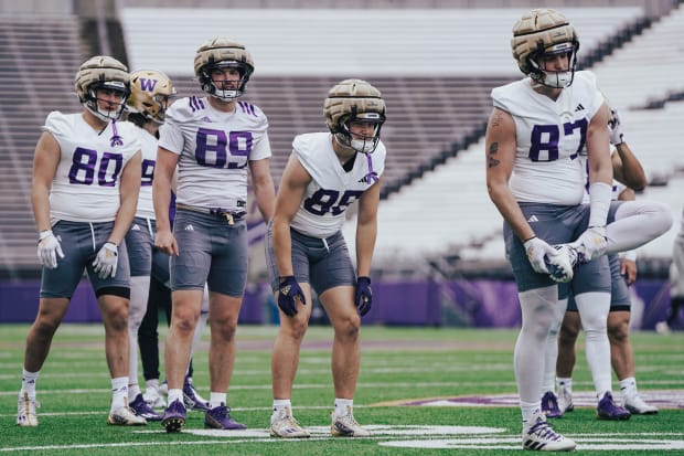 Ryan Otton (87) tries to get loose during spring ball.