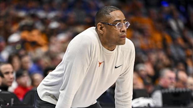 Texas Longhorns head coach Rodney Terry