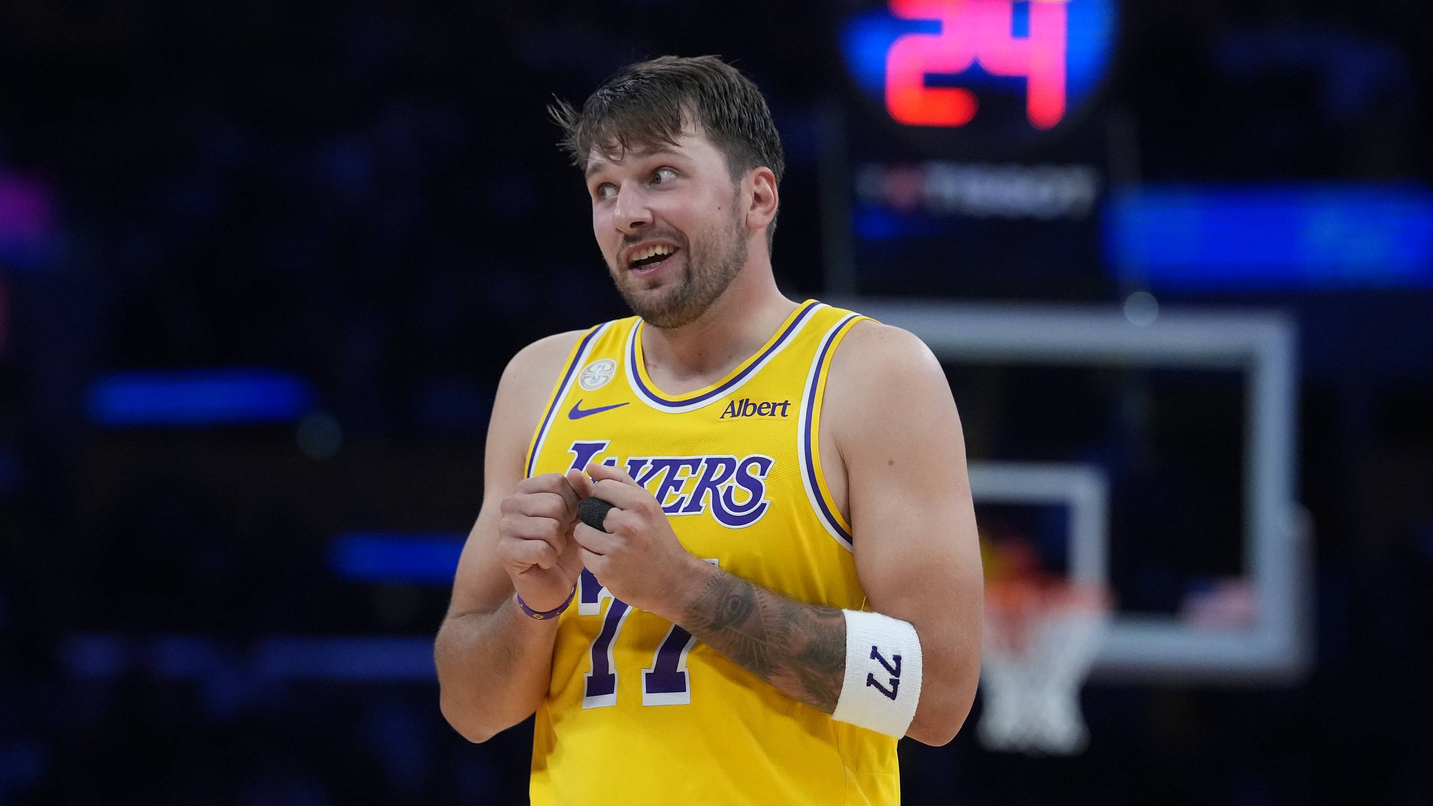 Warriors Rookie Rips Lakers' Luka Doncic After Heated Season Opener
