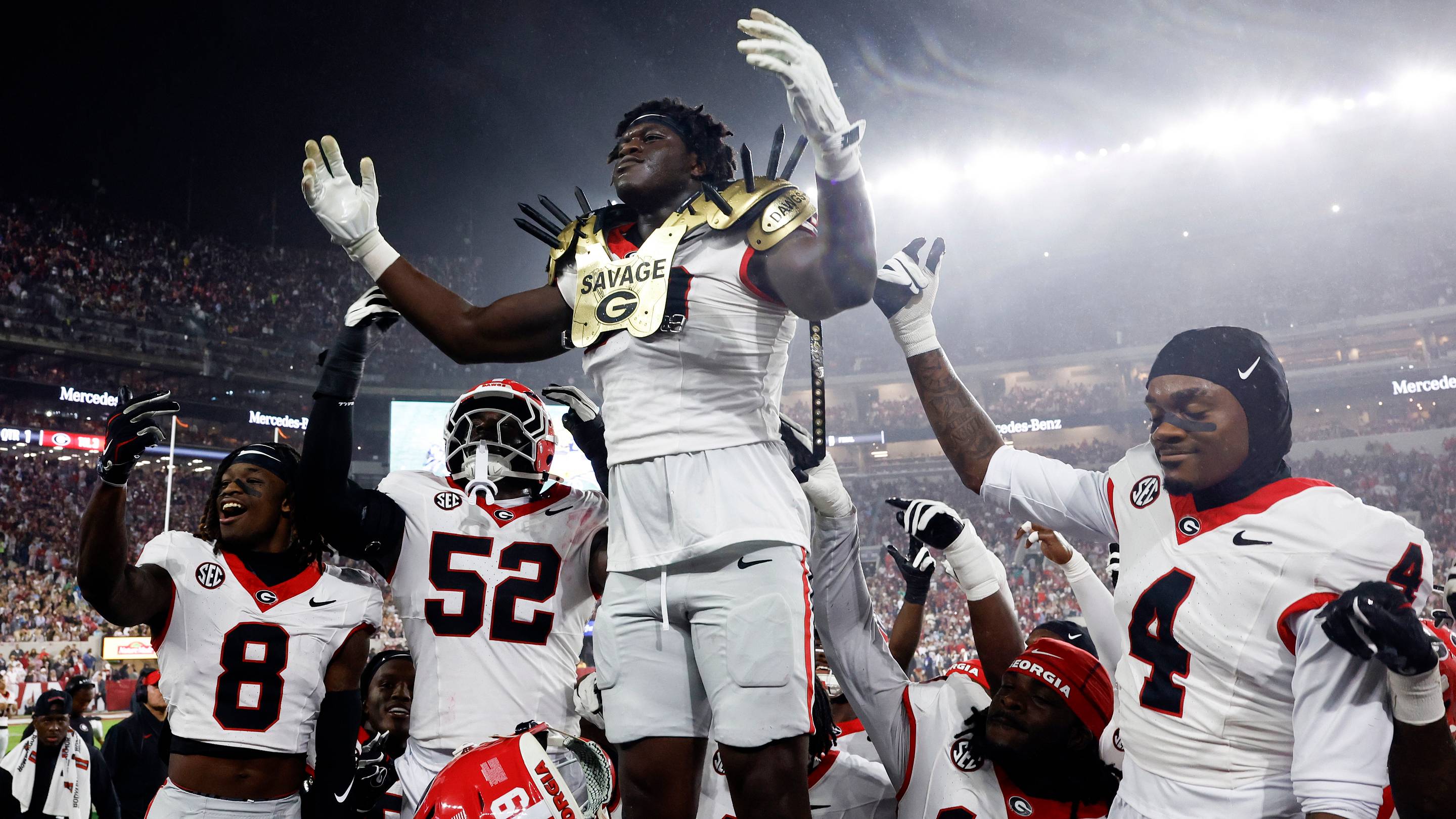 Predicting the final College Football Playoff bracket with Kentucky in, Ole Miss out