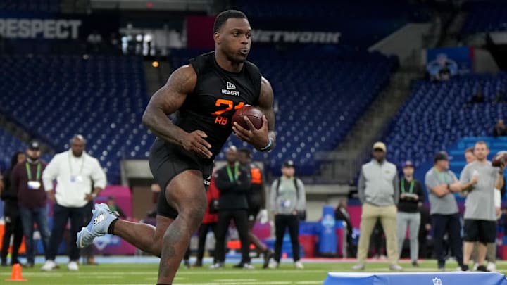 Mar 1, 2025; Indianapolis, IN, USA; Southern California running back Woody Marks (RB21) during the 2025 NFL Combine at Lucas Oil Stadium. Mandatory Credit: Kirby Lee-Imagn Images Mar 1, 2025; Indianapolis, IN, USA; Southern California running back Woody Marks (RB21) during the 2025 NFL Combine at Lucas Oil Stadium. Mandatory Credit: Kirby Lee-Imagn Images