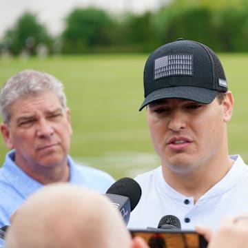 Cincinnati Bengals Trey Hendrickson speaks at a press conference after practice.