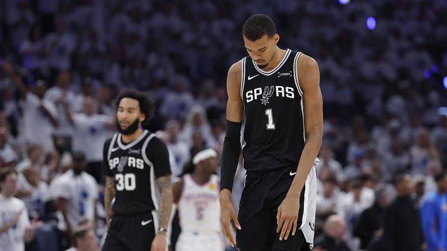 San Antonio Spurs forward Victor Wembanyama reacts after a play during the third quarter against the Oklahoma City Thunder.