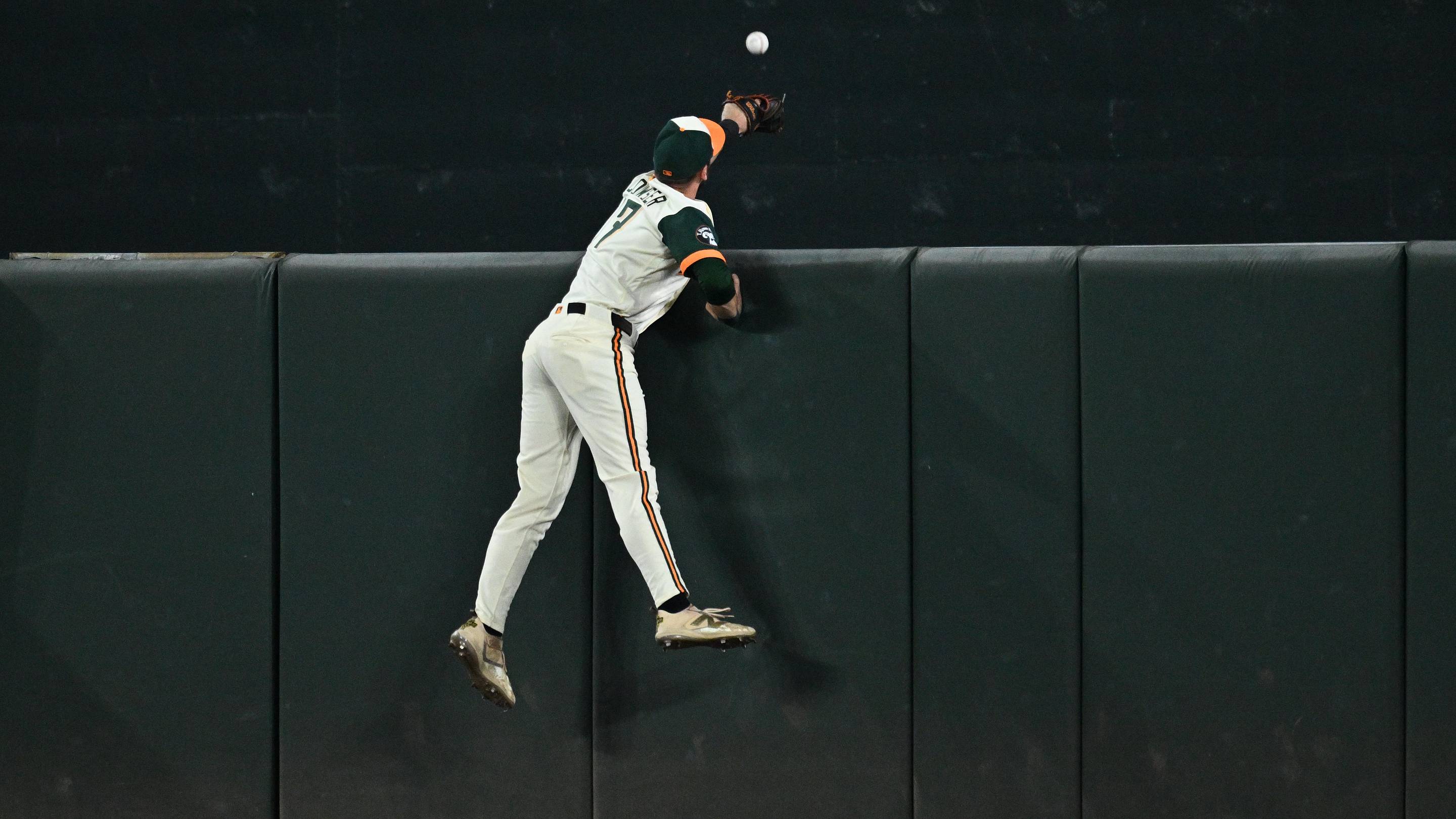 Orioles Bullpen Does All It Can But Orioles Fall To Brewers In Extra Innings