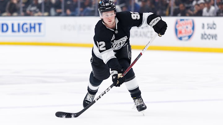 Toronto Maple Leafs v Los Angeles Kings