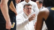 Jan 21, 2025; Tuscaloosa, Alabama, USA; Vanderbilt Commodores head coach Mark Byington talks with his team during a timeout in the second half against the Alabama Crimson Tide at Coleman Coliseum. Mandatory Credit: Will McLelland-Imagn Images