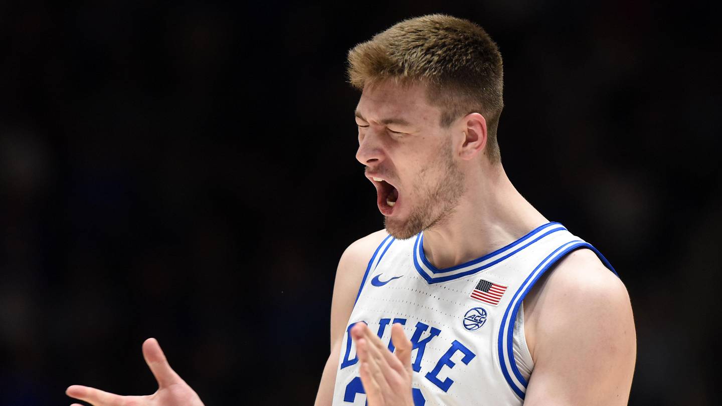 Kyle Filipowski trips Harrison Ingram in similar situation as Grayson Allen - Vimarsana News