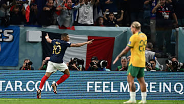 Mbappé anotó el tercer gol de los galos