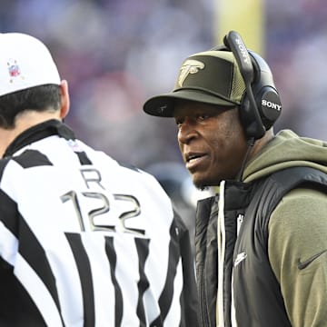 Atlanta Falcons head coach Raheem Morris