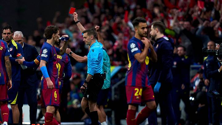 Le FC Barcelone est l'une des équipes qui prend le plus de cartons rouges en Ligue des Champions.
