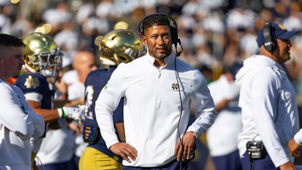 Marcus Freeman on the Notre Dame sideline