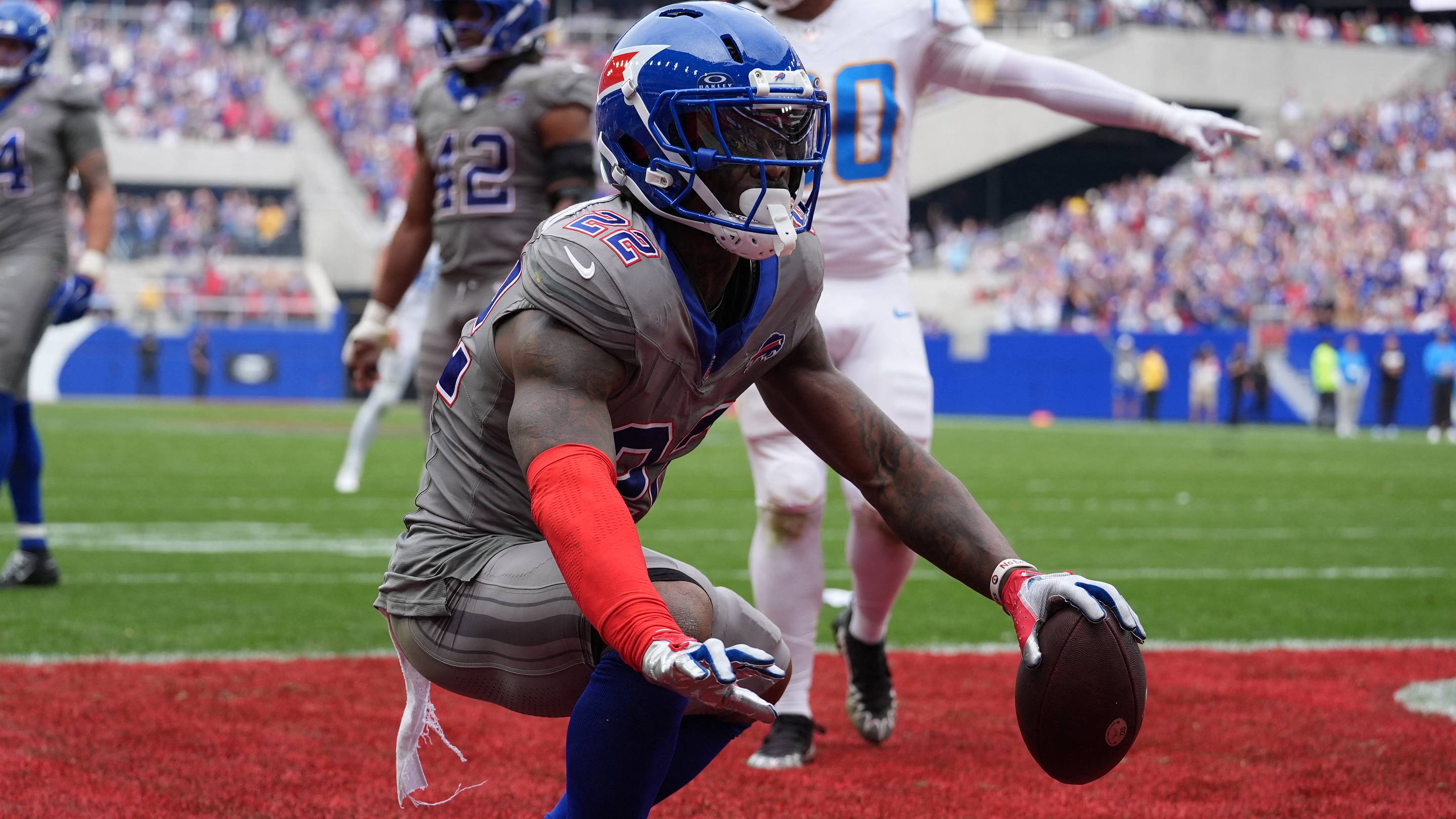 Five Winners, Four Losers from Bills' Grueling Week 3 Win vs. Chargers