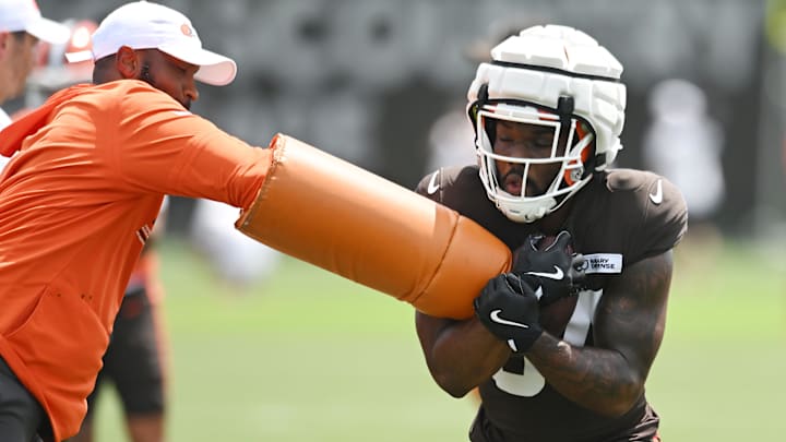 Jul 28, 2025; Berea, OH, USA; Cleveland Browns running back Jerome Ford (34) runs a drill during training camp at CrossCountry Mortgage Campus. Mandatory Credit: Ken Blaze-Imagn Images