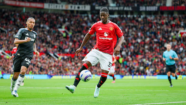 Kobbie Mainoo es presente y futuro del United