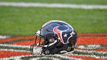 Houston Texans v Cleveland Browns