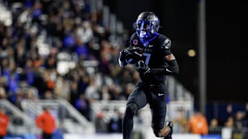Nov 11, 2023; Boise, Idaho, USA;  Boise State Broncos wide receiver Prince Strachan (17) runs to the end zone during the first half against the New Mexico Lobos at Albertsons Stadium. Mandatory Credit: Brian Losness-Imagn Images


