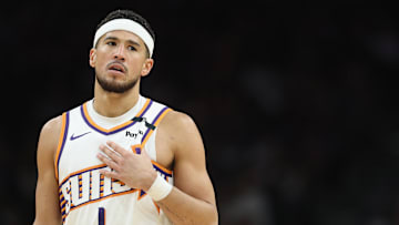 San Antonio Spurs v Phoenix Suns